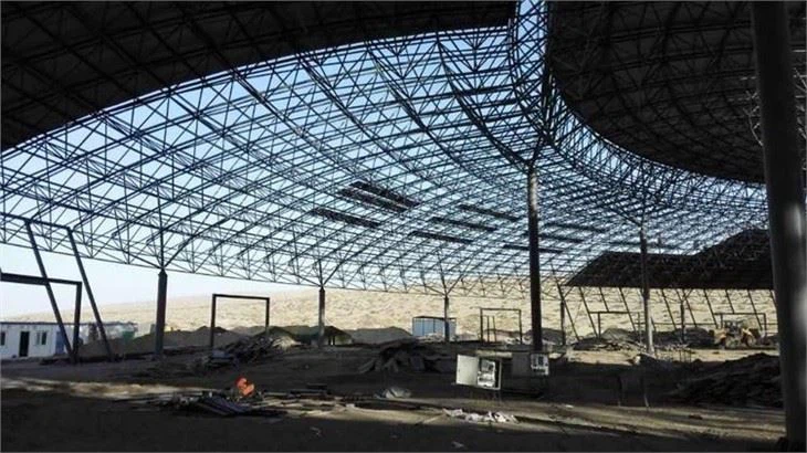 Prefabricated Structure Steel Sports Hall/Basketball Gym/Football Stadium/The Indoor Stadium